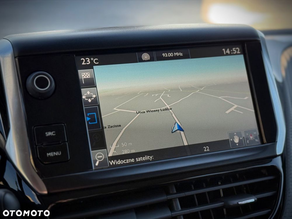 Peugeot 2008 PureTech 110 Stop&Start Allure - 24