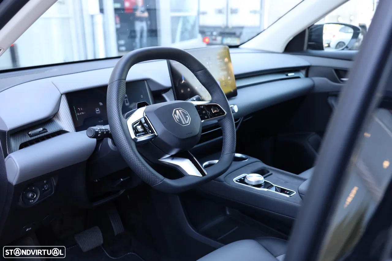 MG MGS5 EV 64 kWh Luxury - 10