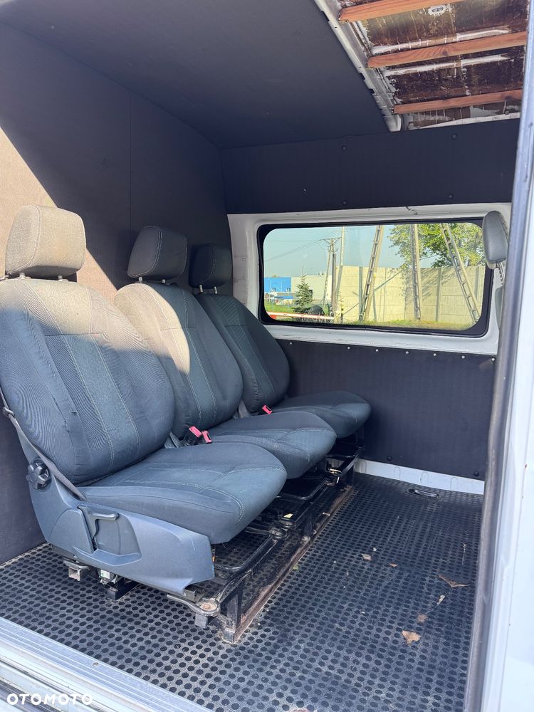Ford Transit - 8