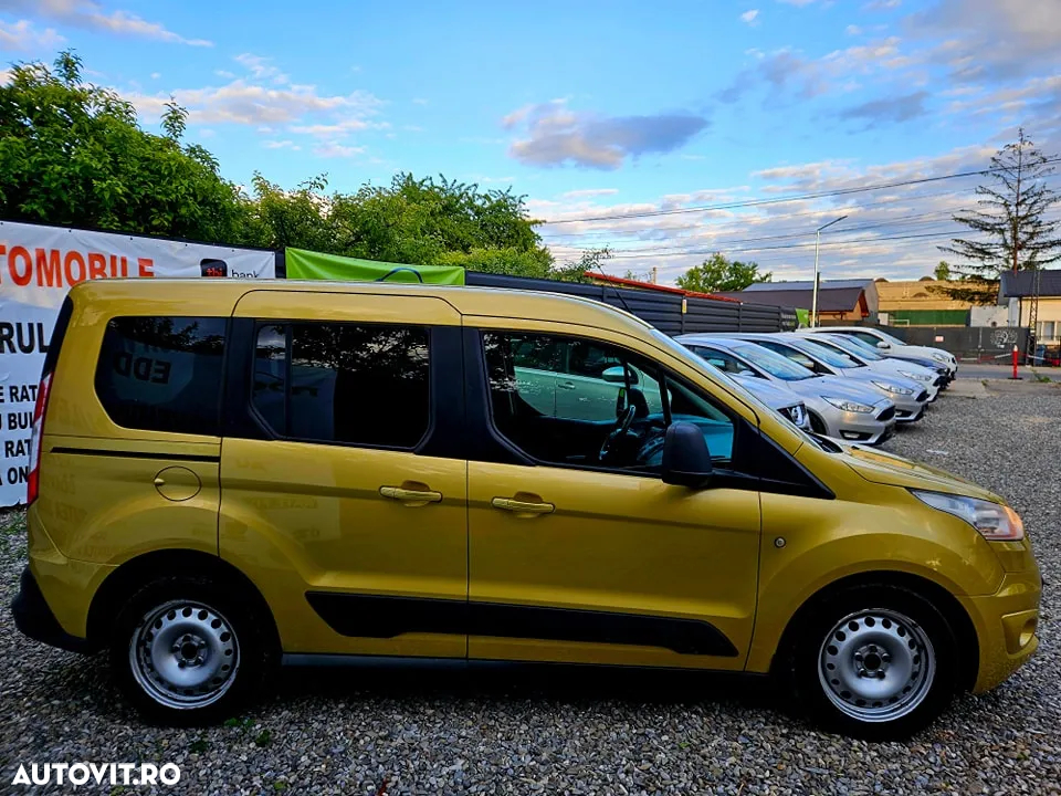 Ford Tourneo Connect 1.6 TDCi Trend - 11
