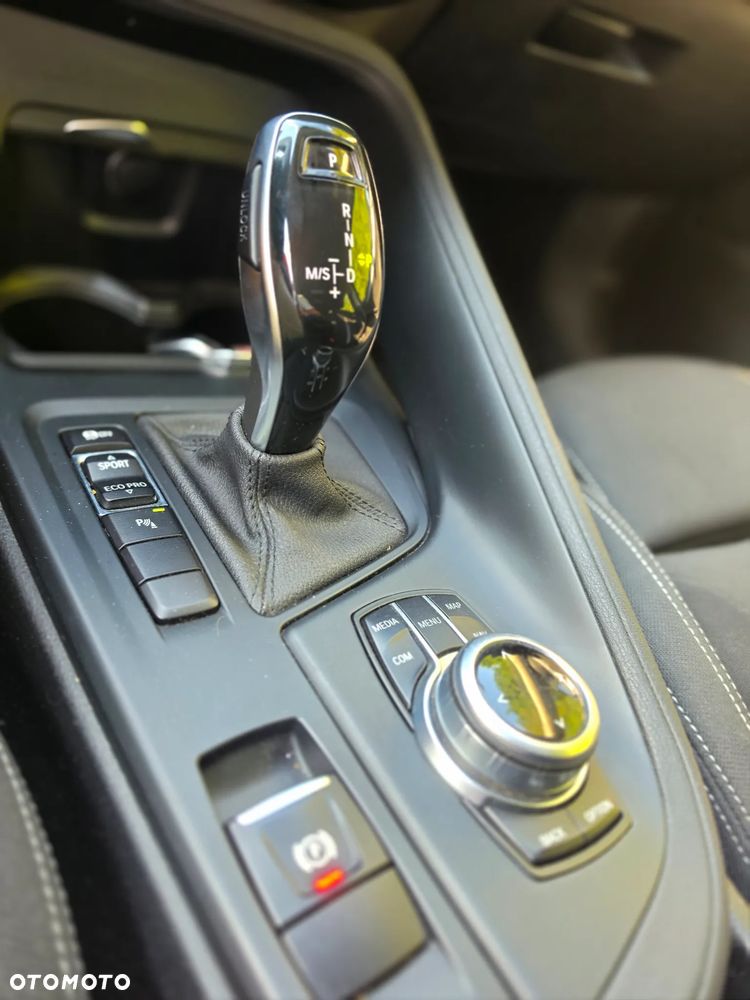 BMW X1 sDrive18i - 7