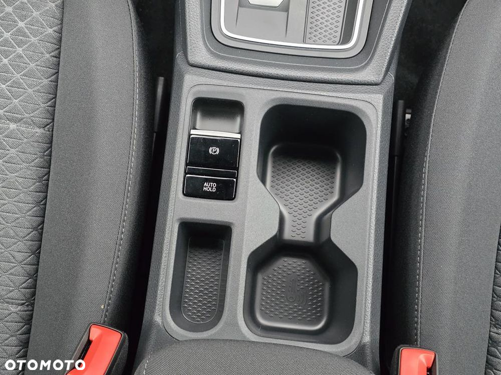 Ford Tourneo Connect Grand - 22