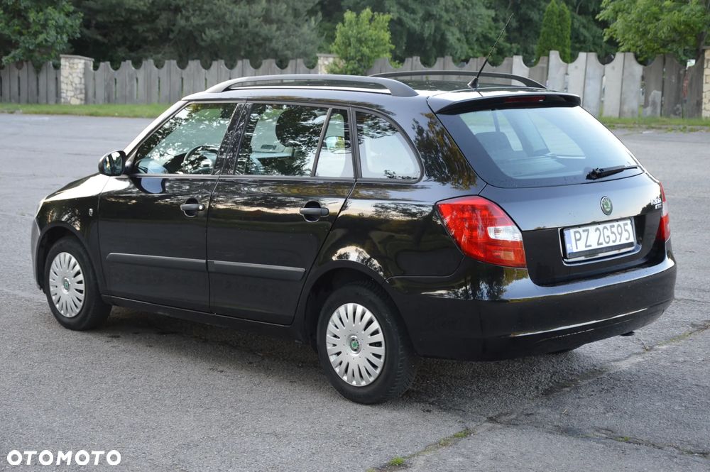 Skoda Fabia 1.4 16V Comfort - 3