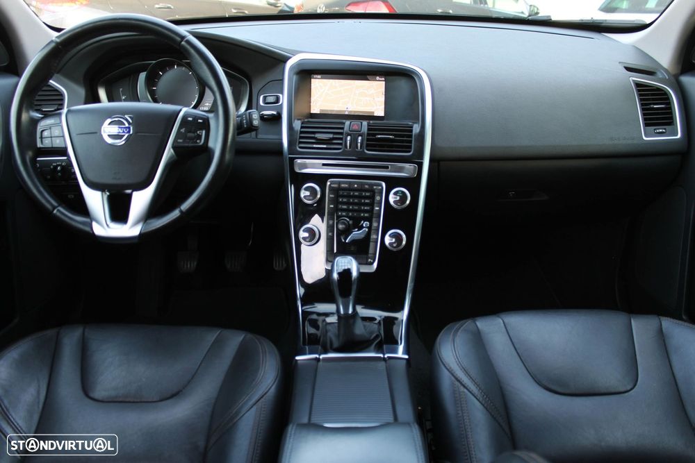 Volvo XC 60 2.0 D3 Dynamic Edition - 6