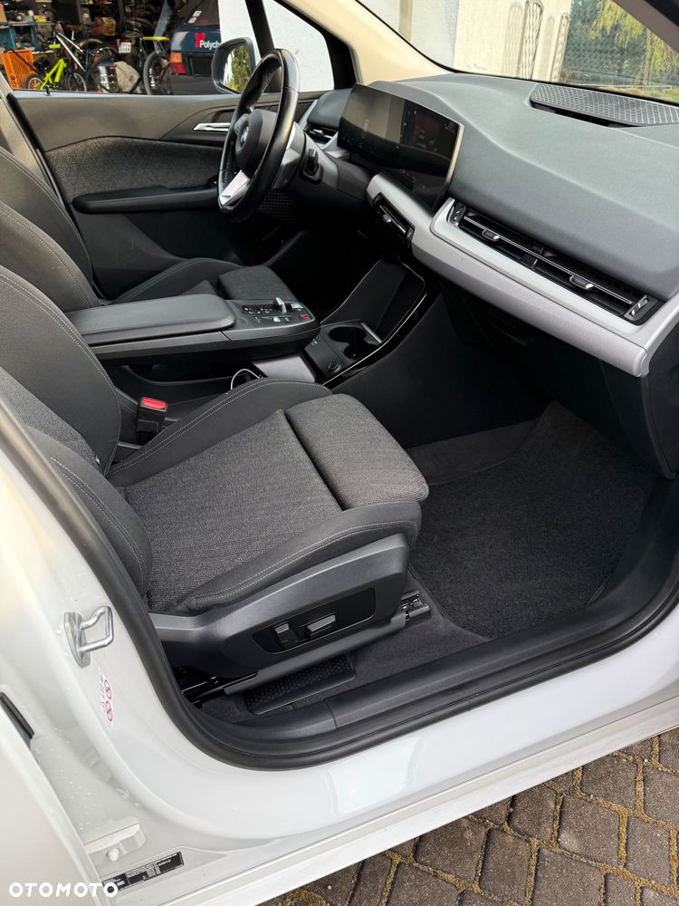 BMW Seria 2 218i - 14