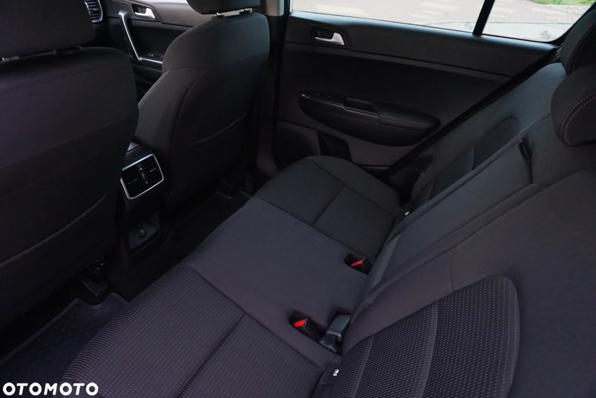 Kia Sportage 1.6 GDI 2WD Attract - 21
