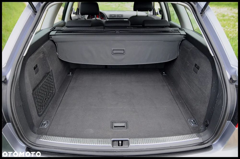 Audi A4 Avant - 29
