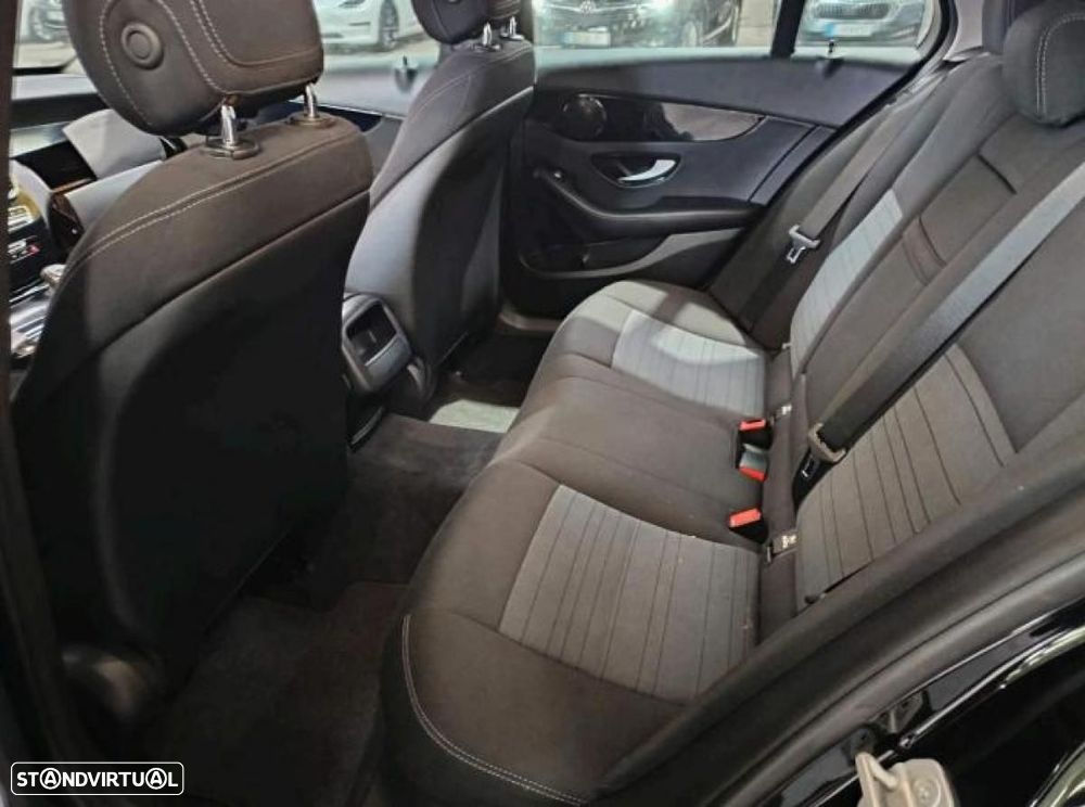 Mercedes-Benz C 200 - 5