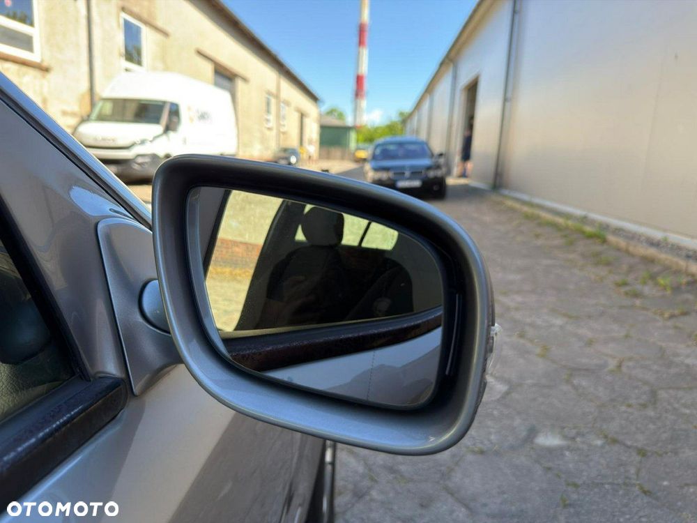 Mercedes-Benz Klasa E 220 CDI Elegance - 35