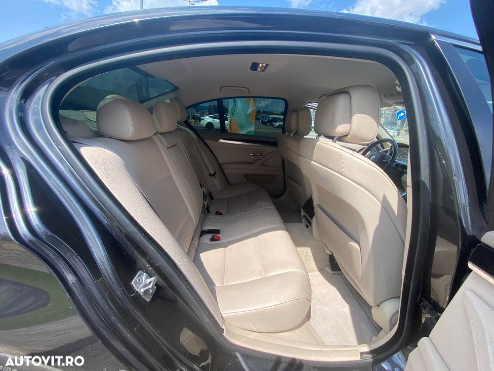 BMW Seria 5 528i xDrive - 6