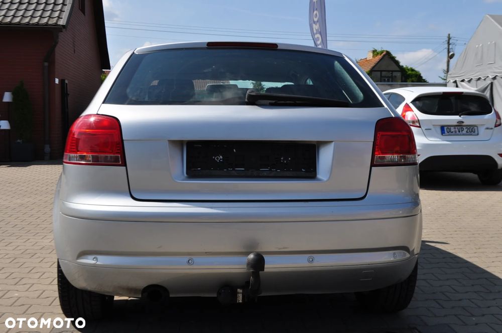 Audi A3 1.6 Limited Edition - 22