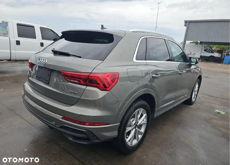 Audi Q3 45 TFSI Quattro S tronic S line - 4