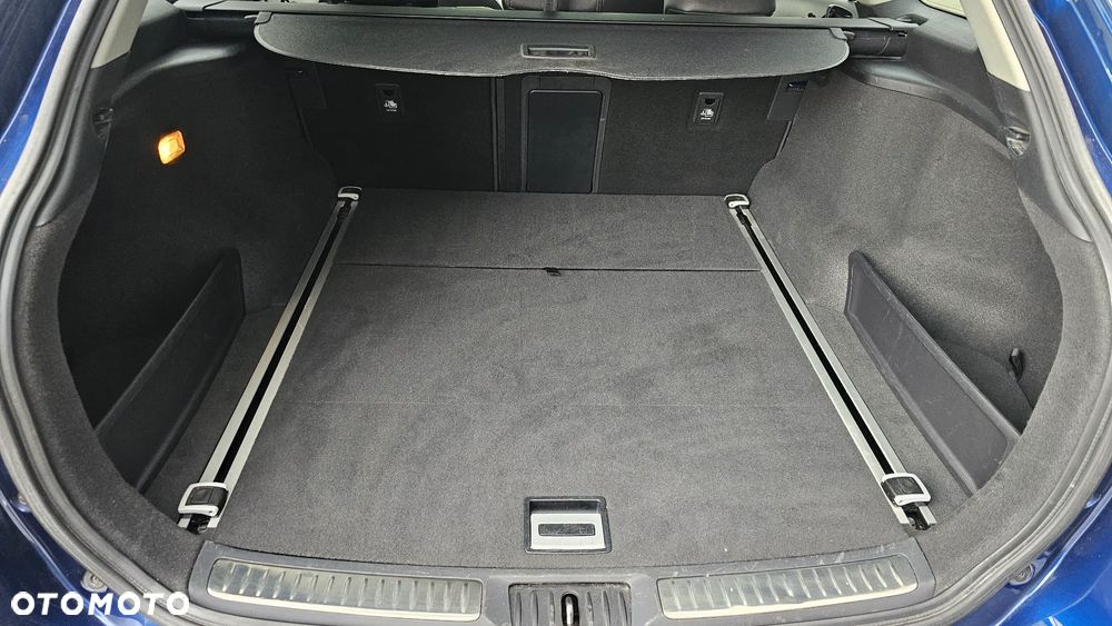 Toyota Avensis 1.8 Multidrive S Executive - 16