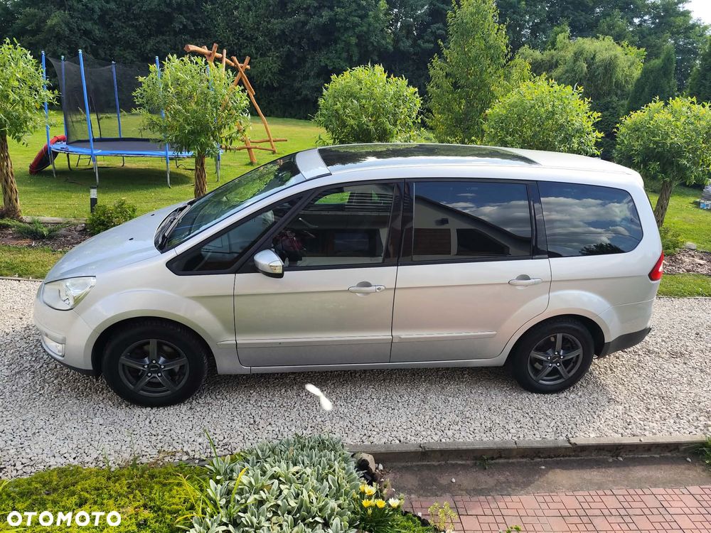 Ford Galaxy - 3