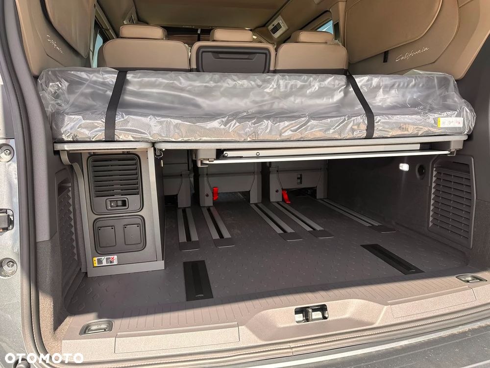 Volkswagen California - 14