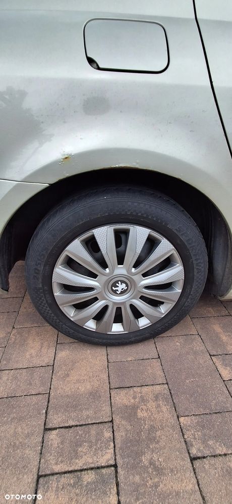Peugeot 407 1.8 Premium - 25