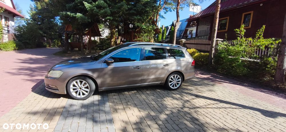 Volkswagen Passat 2.0 TDI DSG BlueMotion Technology Comfortline - 1