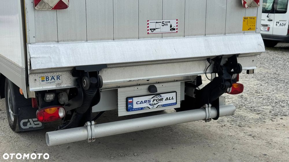 Mercedes-Benz Sprinter - 8