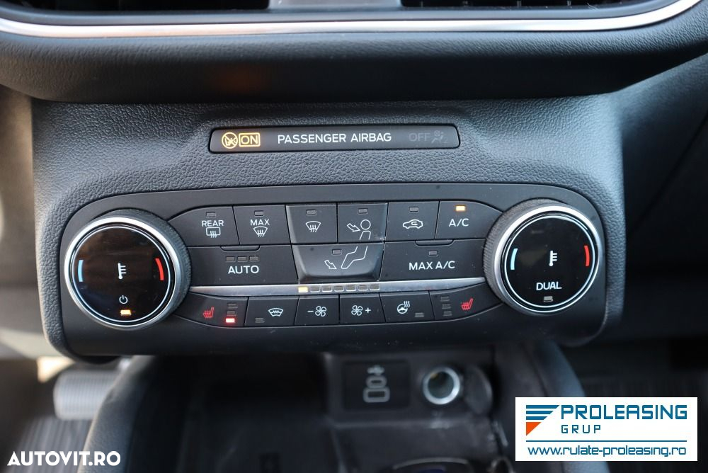 Ford Kuga 2.5 Duratec FHEV FWD Vignale - 15
