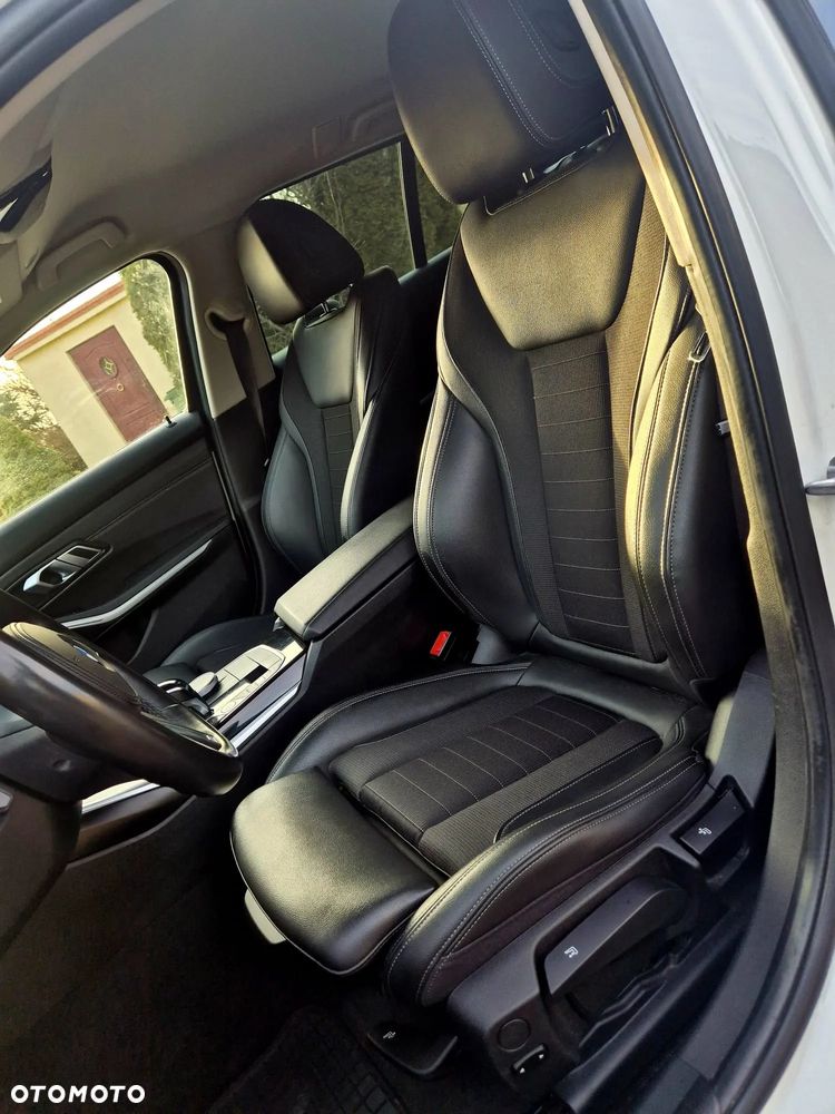 BMW Seria 3 318i Sport Line - 5