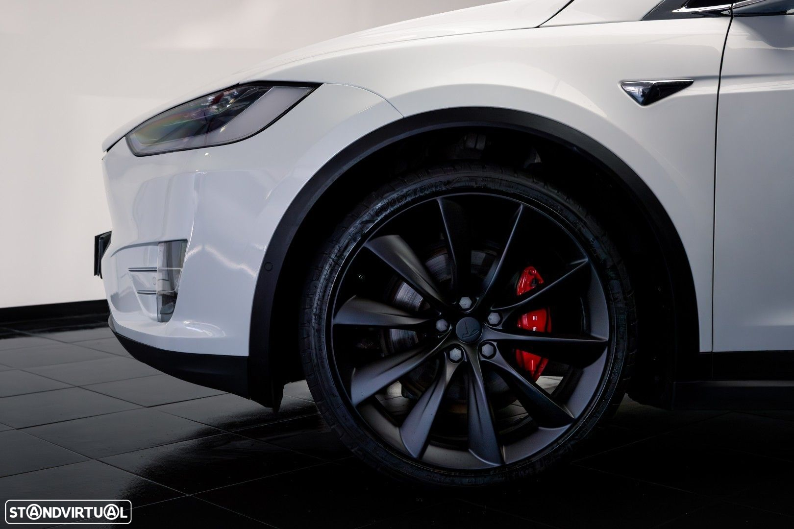 Tesla Model X P100D - 7