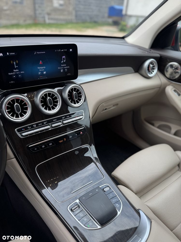 Mercedes-Benz GLC - 6