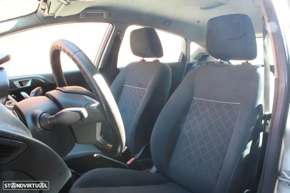 Ford Fiesta 1.4 TDCI Techno 104g - 22