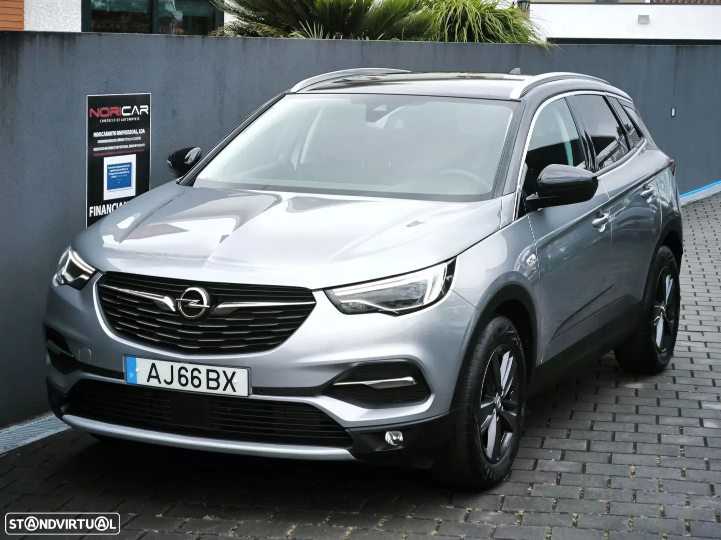 Opel Grandland X 1.2 S&S 120 Anos - 9