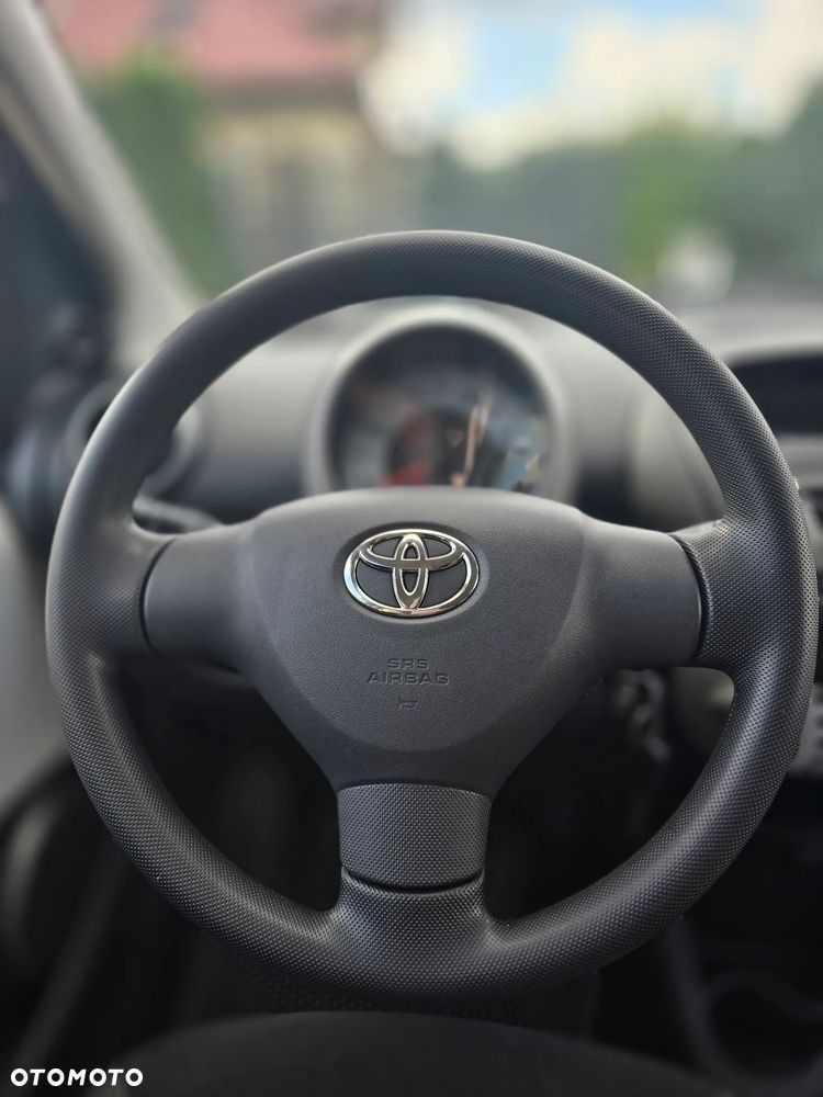 Toyota Aygo - 5