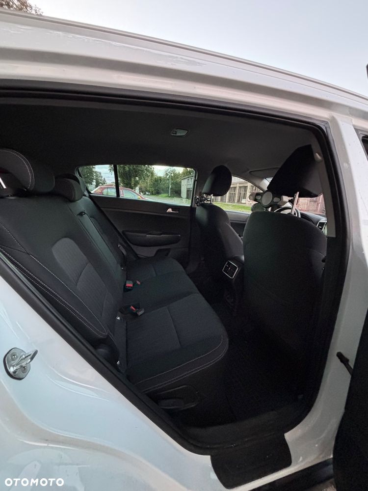 Kia Sportage 1.6 GDI M 2WD - 9