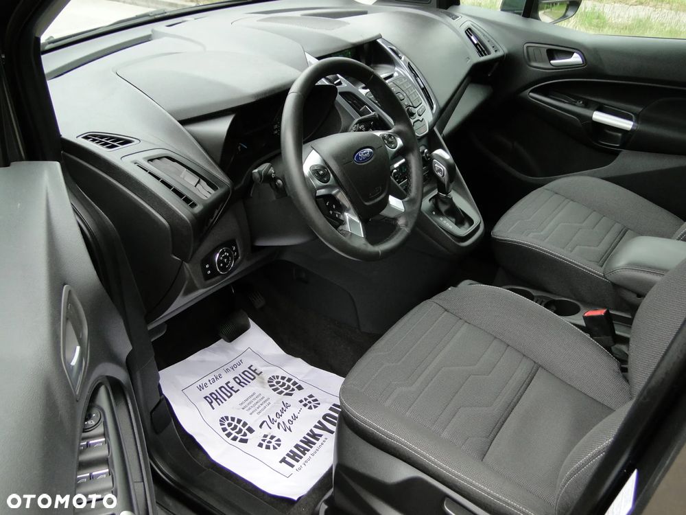 Ford Tourneo Connect Grand - 18