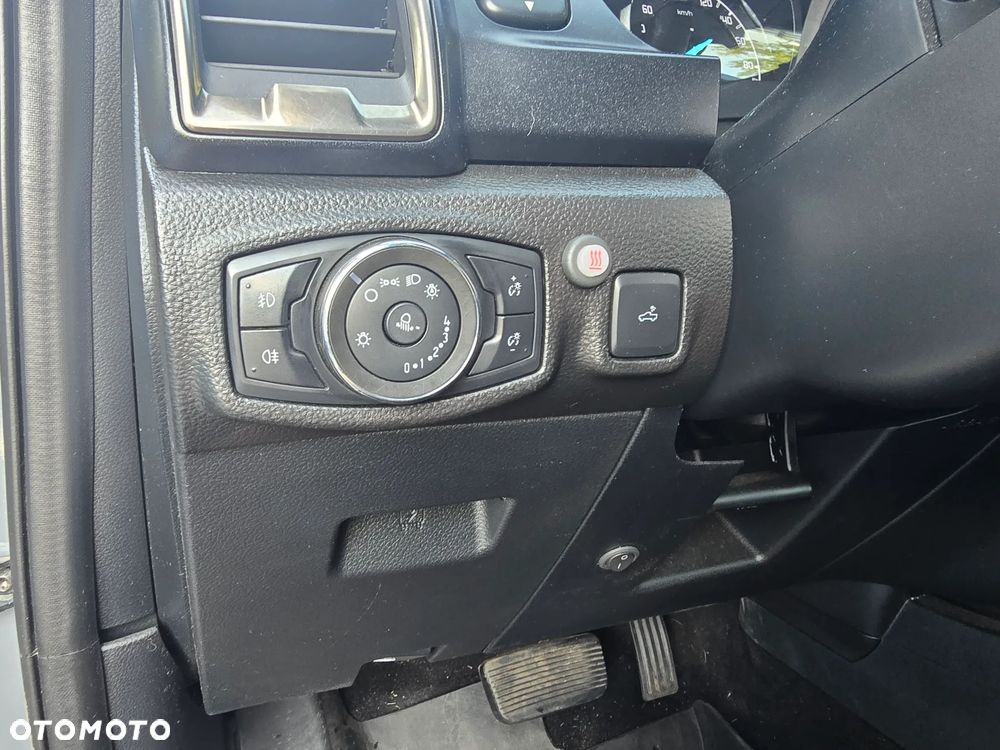 Ford Ranger - 8