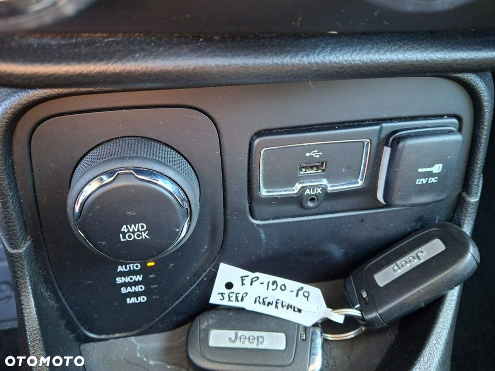 Jeep Renegade - 15