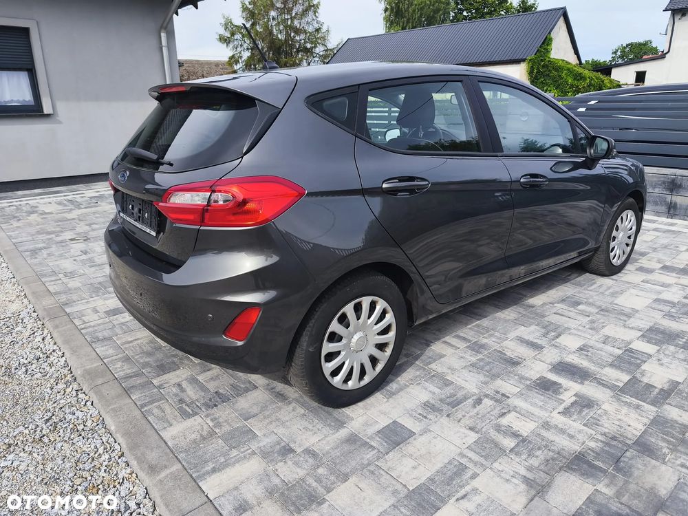 Ford Fiesta 1.1 S&S TREND - 6