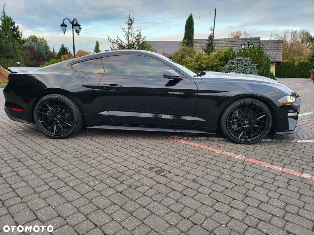 Ford Mustang - 14