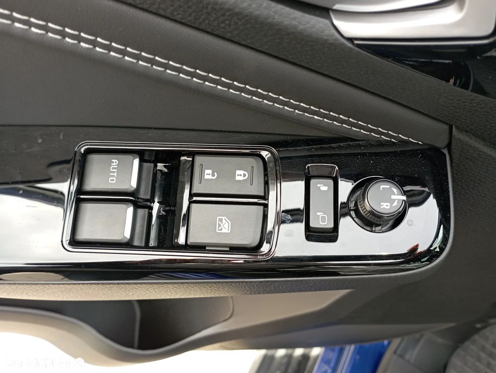 Isuzu D-Max 1.9 EC LSE - 28