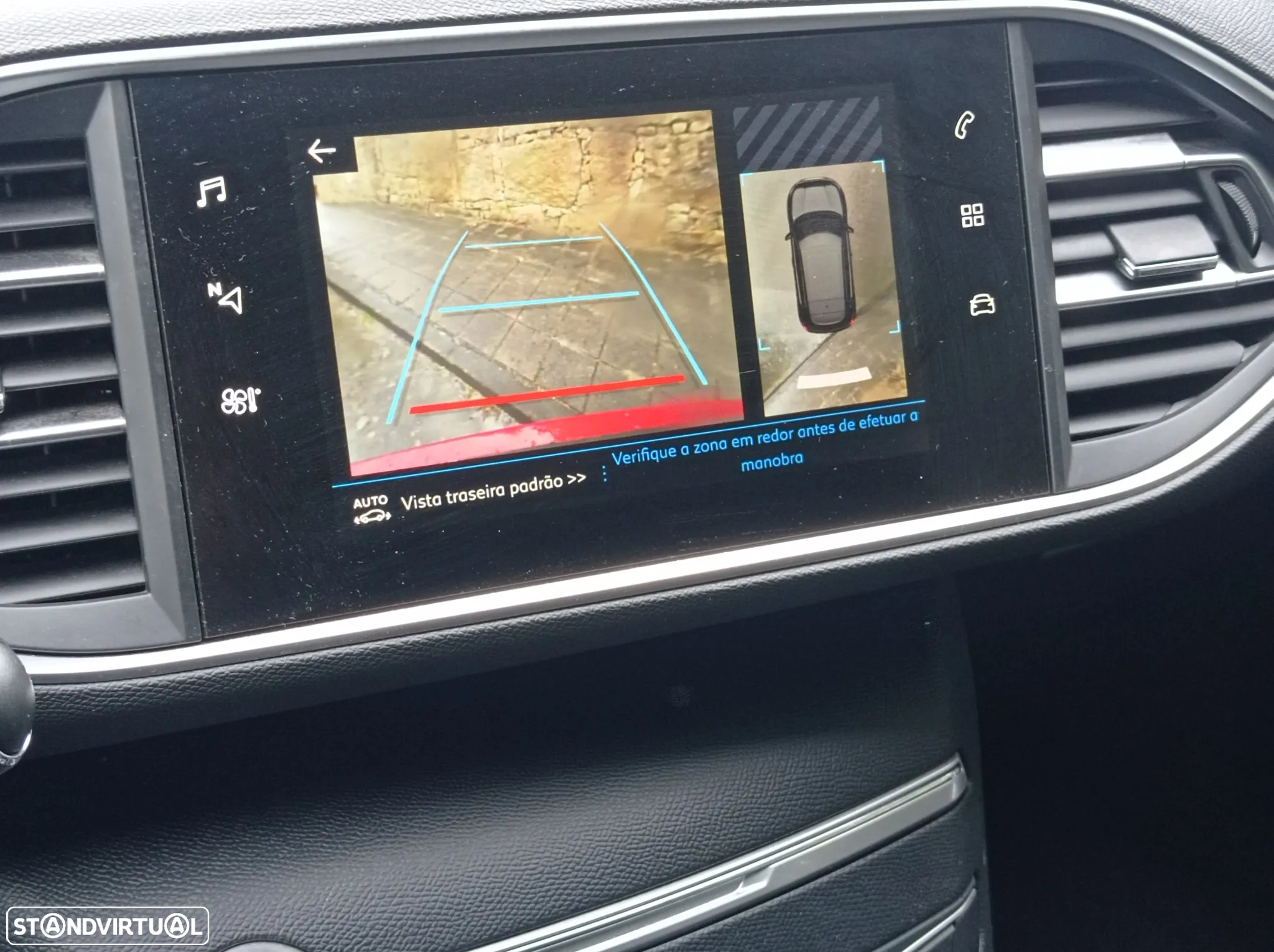 Peugeot 308 1.2 PureTech Allure EAT8 - 17