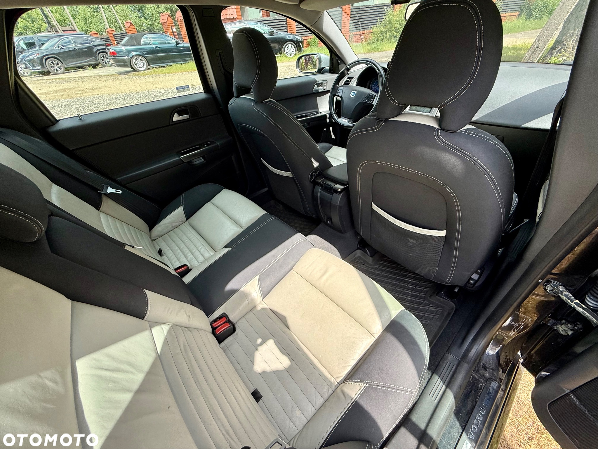 Volvo V50 D5 R-Design Summum - 33