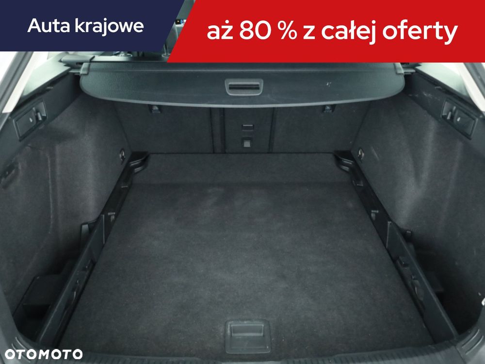 Volkswagen Golf Variant - 20