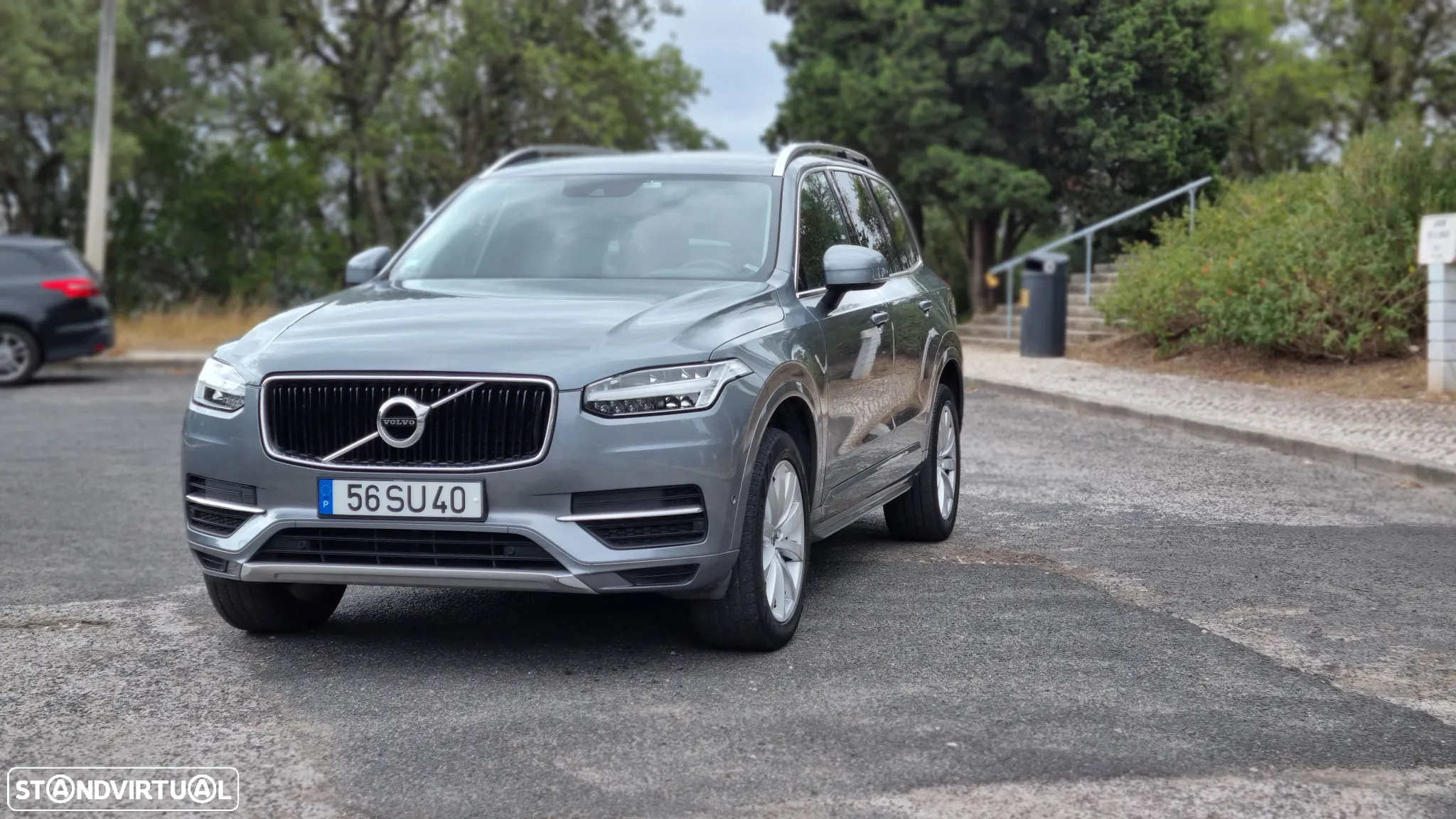 Volvo XC 90 2.0 D4 Momentum - 8