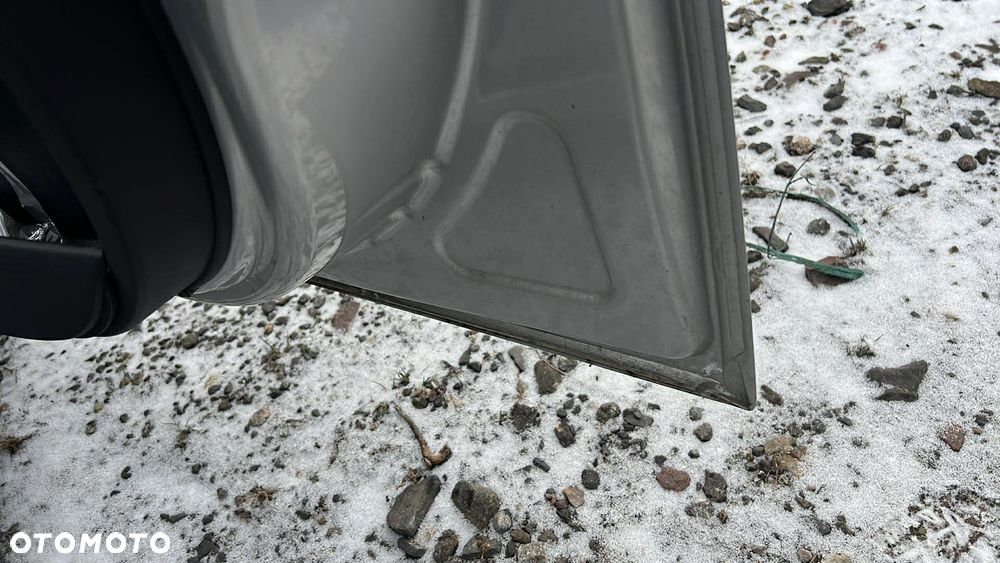 Drzwi przednie prawer Opel Meriva A I !! SREBRNE !! KOMPLETNE !! - 3