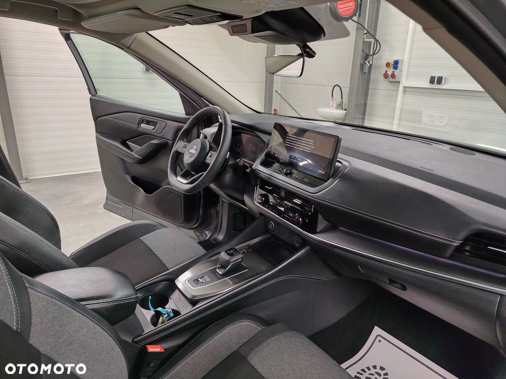Nissan Qashqai 1.3 DIG-T MHEV Xtronic N-Connecta - 28