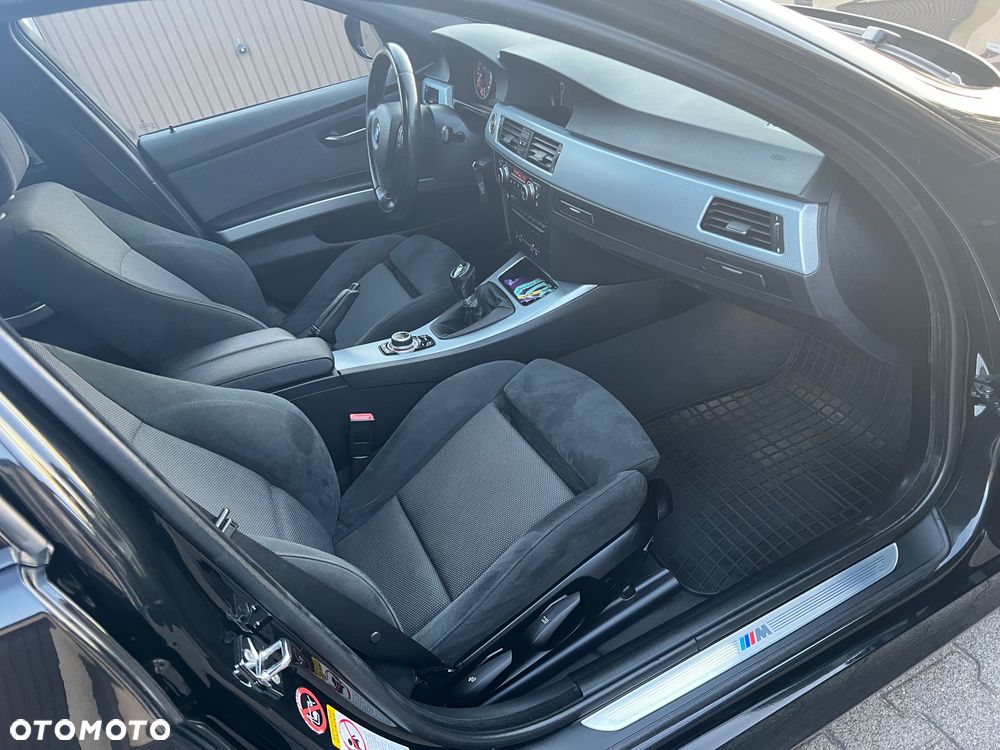 BMW Seria 3 320d - 15