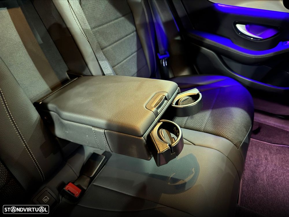 Mercedes-Benz GLC 300 e 4Matic 9G-TRONIC Avantgarde Advanced - 37