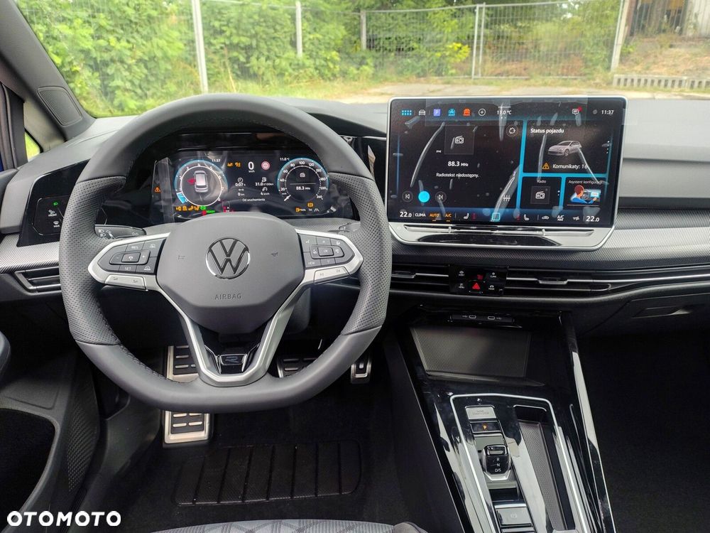 Volkswagen Golf - 27