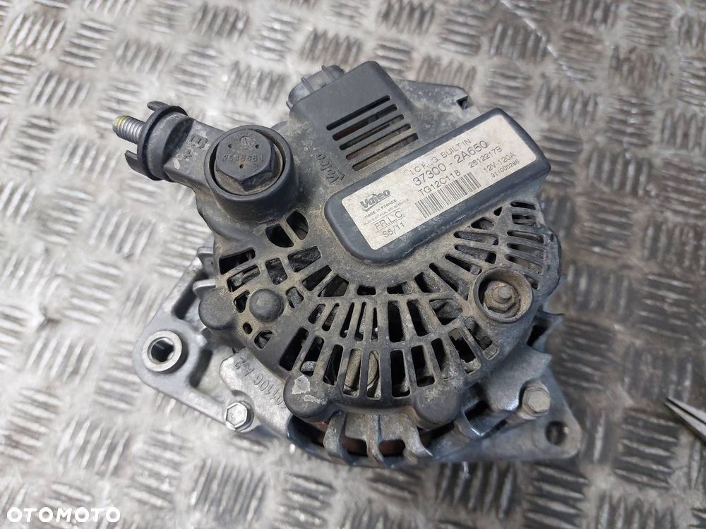 ALTERNATOR KIA CEED I 1.6 CRDI 37300-2A650 - 4