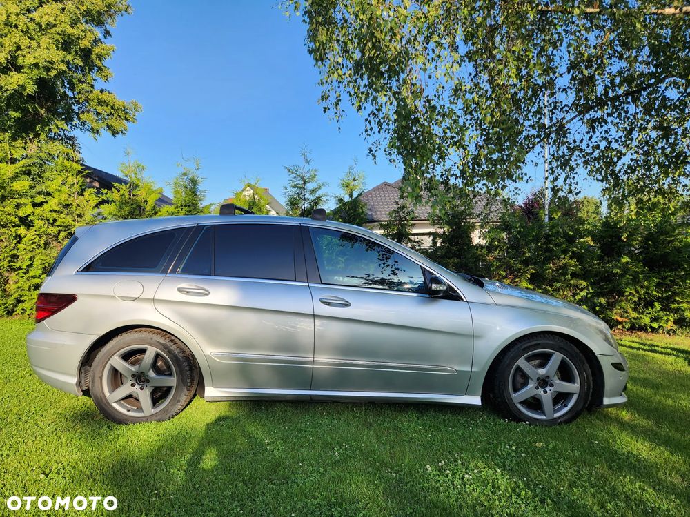 Mercedes-Benz Klasa R 320 CDI 4Matic 7G-TRONIC - 24