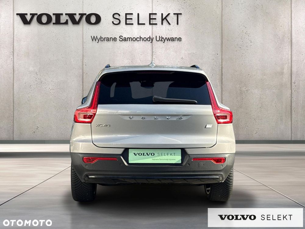 Volvo XC 40 - 5