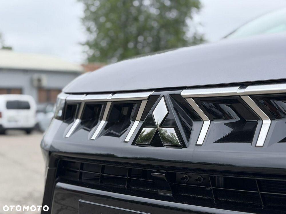 Mitsubishi ASX - 9