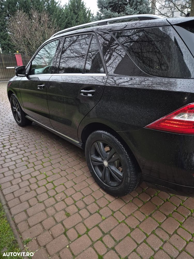Mercedes-Benz ML 250 BlueTEC 4MATIC 7G-TRONIC - 10